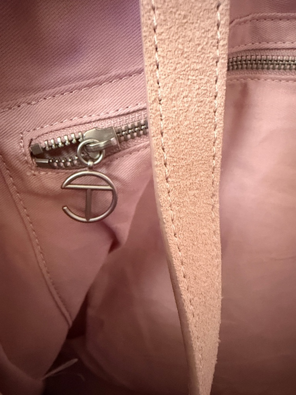 SALE! Ugg/telfar Tote Bag - Pink Shearling Trim - Picture 10 of 13